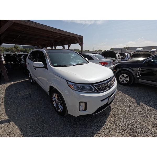 KIA SORENTO 2015 T