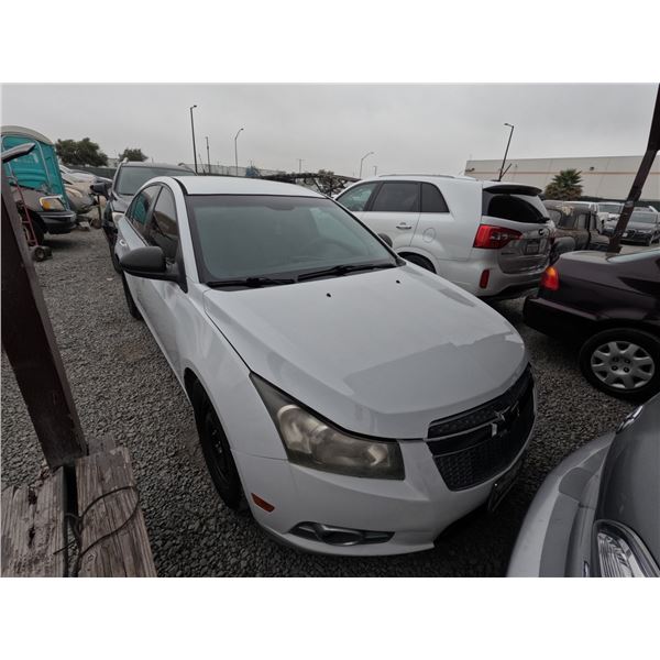 CHEV CRUZE 2013 T-2 DAYS