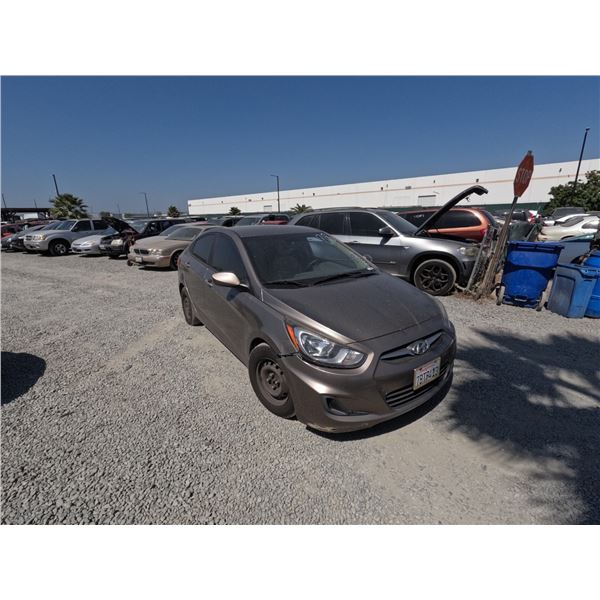 HYUNDAI ACCENT 2013 T-DONATION