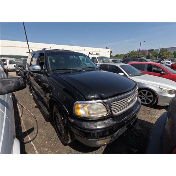 FORD EXPEDITION 2002 ADT-SALV/DON