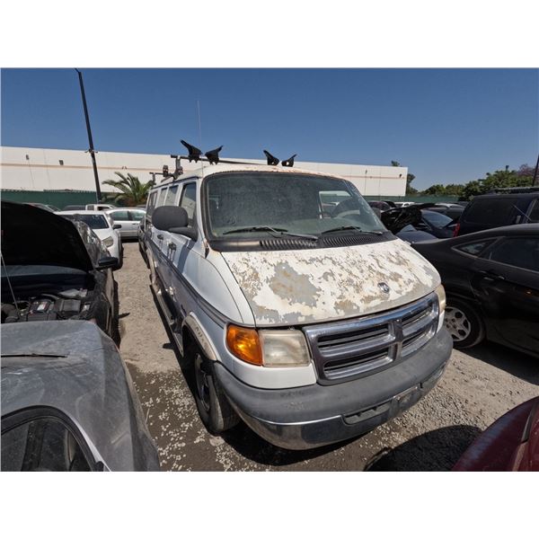 DODGE RAM VAN 1998 T-DONATION
