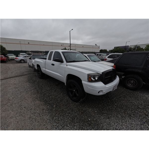 DODGE DAKOTA 2007 T