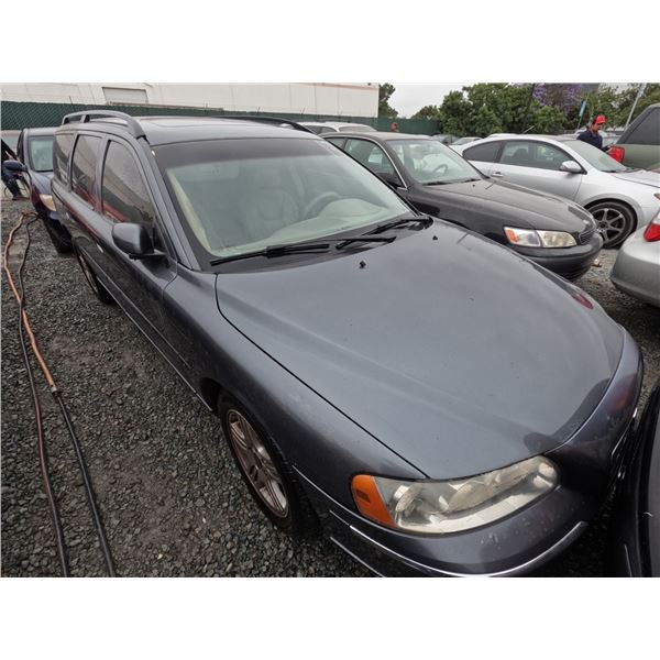 VOLVO V70 2006 ADT-DONATION