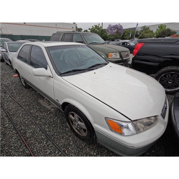 TOYOTA CAMRY 2001 T-DONATION