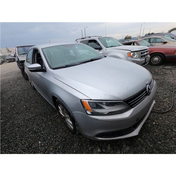 VOLKS JETTA 2013 T-DONATION