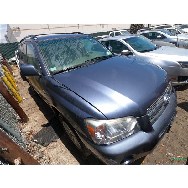 TOYOTA HIGHLANDER 2007 O/S T-DONATION