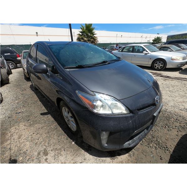 TOYOTA PRIUS 2013 T-DONATION