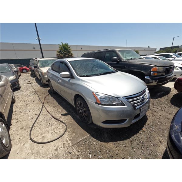 NISSAN SENTRA 2013 SALV/T