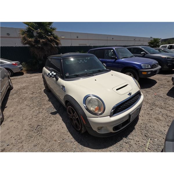 MINI COOPER 2011 T