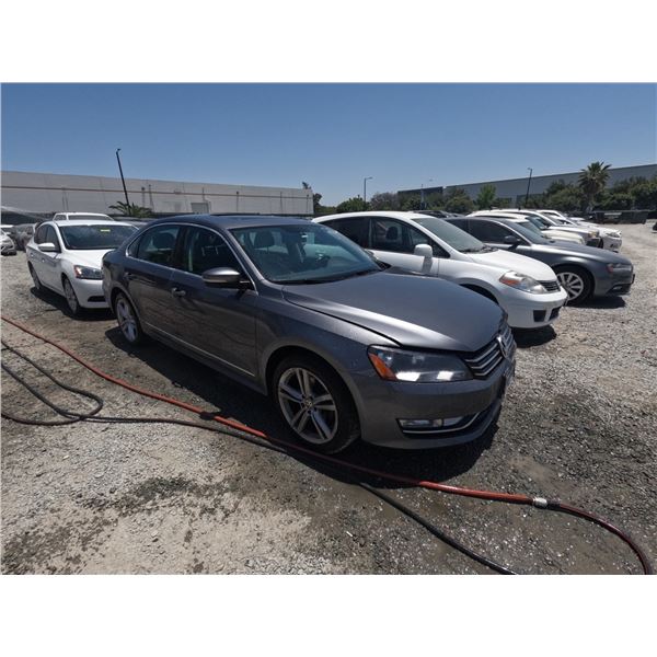 VOLKS PASSAT 2015 ADT