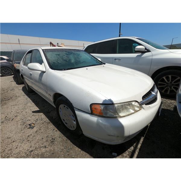 NISSAN ALTIMA 2001 T-DONATION