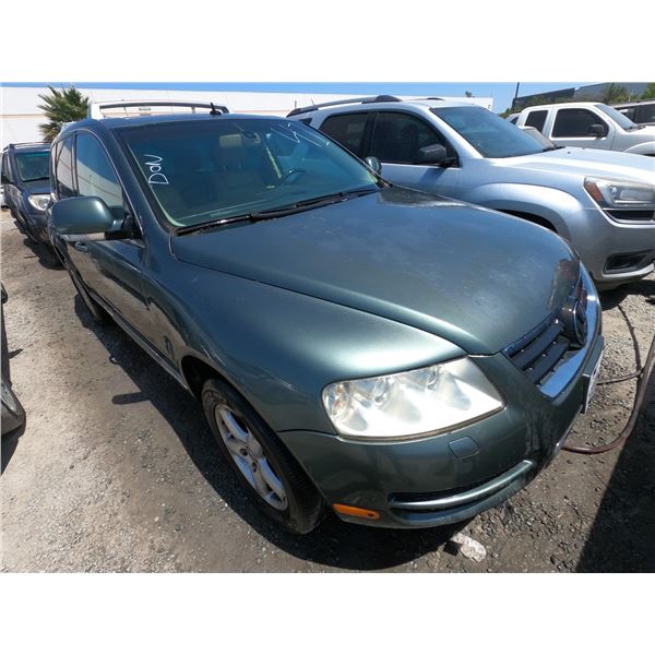 VOLKS TOUAREG 2004 T-DONATION