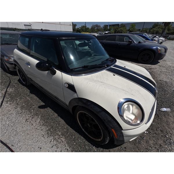MINI COOPER 2010 T-DONATION