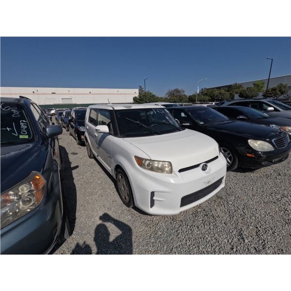 TOYOTA SCION XB 2012 ADT-DONATION
