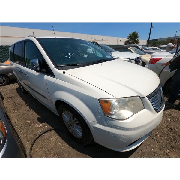 CHRYSLER T&C 2013 T-DONATION