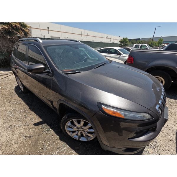 JEEP CHEROKEE 2015 O/S-T 2DAYS