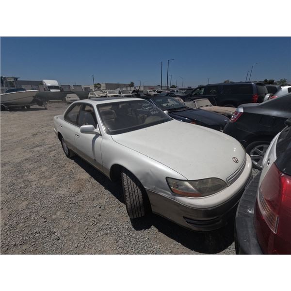 LEXUS ES 300 1996 T-DONATION