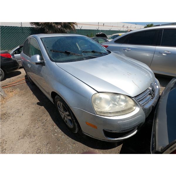 VOLKSWAGEN JETTA 2006 T-DONATION