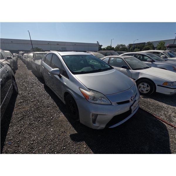 TOYOTA PRIUS 2015 T-DONATION