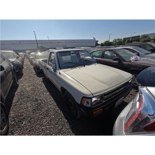 TOYOTA PICK UP 1989 ADT-SALV/DON