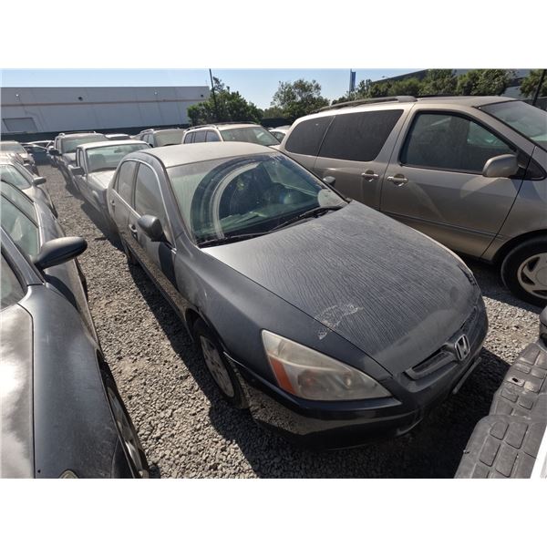 HONDA ACCORD 2003 SALV T/DONATION