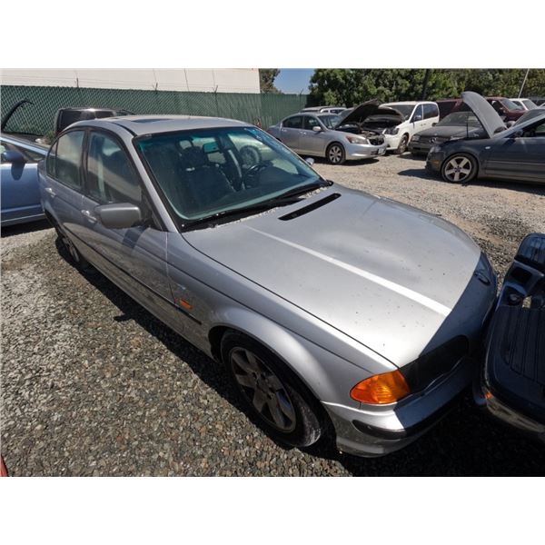 BMW 323I 1999 T-DONATION