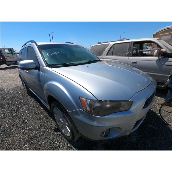 MITSUBISHI OUTLANDER 2010 T-DONATION