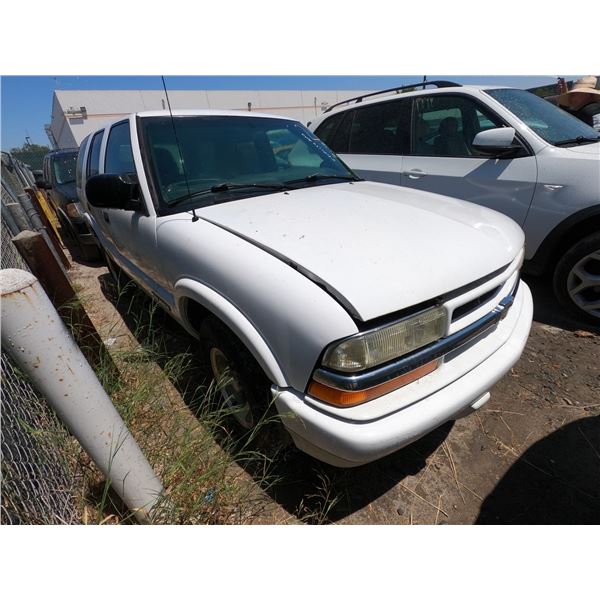 CHEV BLAZER 2004 T-DONATION