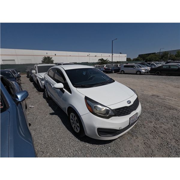 KIA RIO 2013 T-2 DAYS