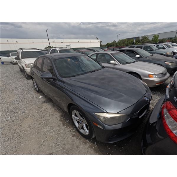 BMW 320I 2015 T