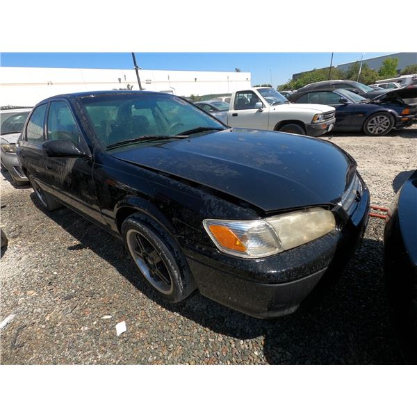 TOYOTA CAMRY 2000 T-DONATION