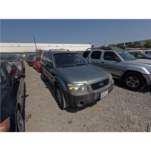 FORD ESCAPE 2006 T