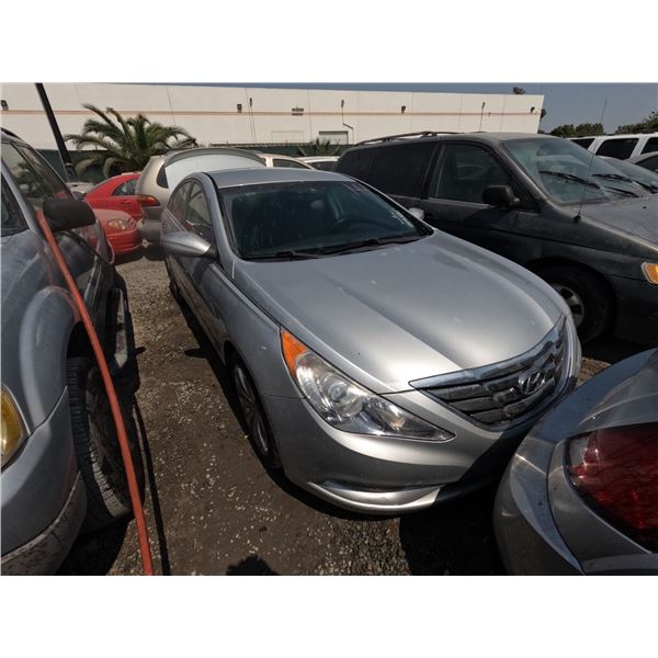 HYUNDAI SONATA 2013 T-DONATION