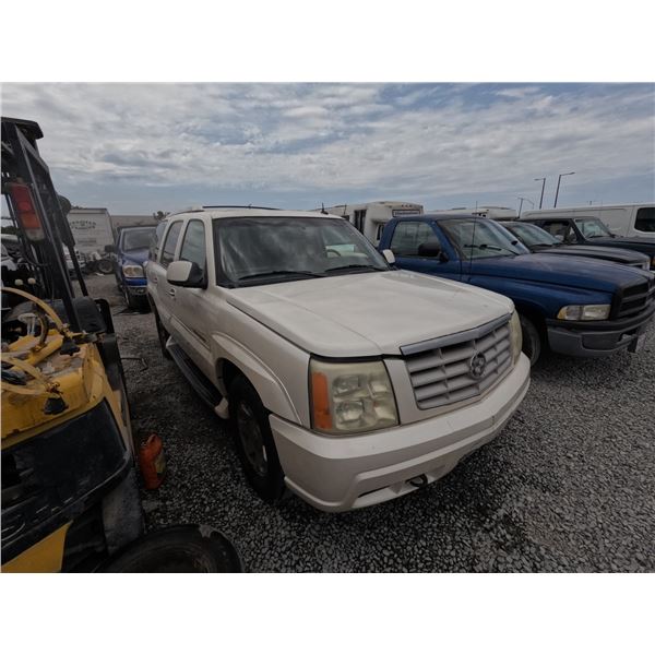 CADILLAC ESCALADE 2003 T-DONATION