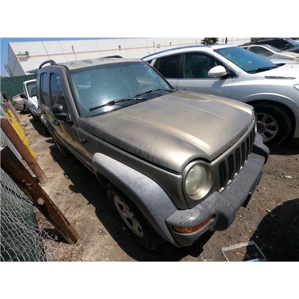JEEP LIBERTY 2004 T-DONATION