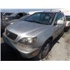 Image 2 : LEXUS RX 300 1999 T-DONATION
