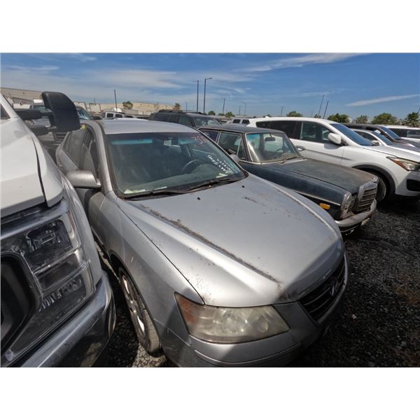 HYUNDAI SONATA 2010 T-DONATION