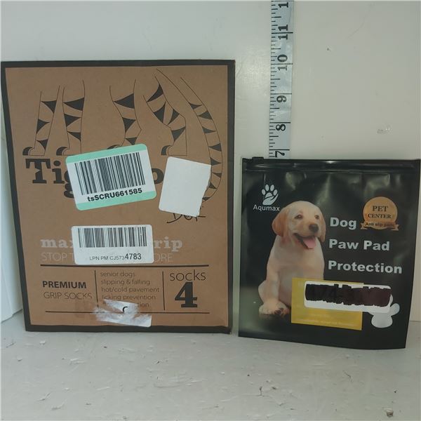Piar of 4 Premium Grip Dog Socks + Dog Paw Pad Protection