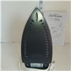 Image 6 : Sunbeam Classic Iron - Mid Size Non-Stick
