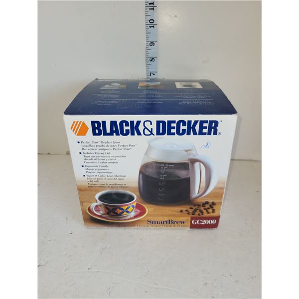 Black & Decker 12 Cup smart Brew Carafe - Model GC2000