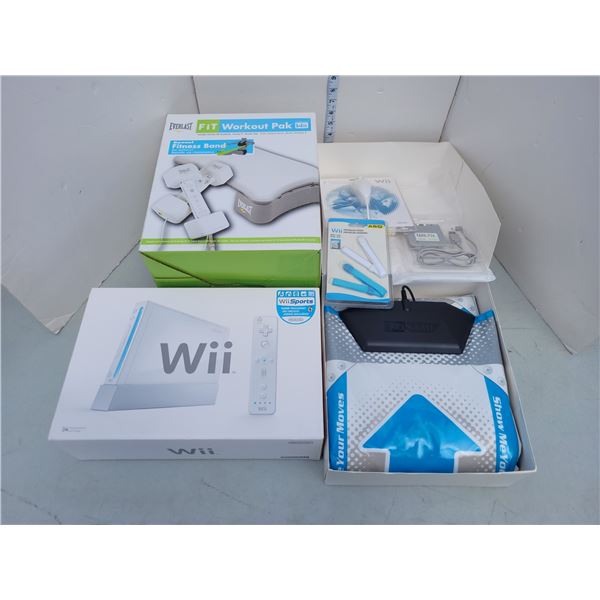 Wii Sports Console + Workout Pack + Dance Pad