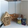 Image 1 : Country Lot Decor and Bee House