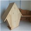 Image 4 : Country Lot Decor and Bee House