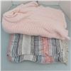 Image 5 : Blanket and Textile Lot