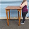 Image 2 : Tall Kitchen Table