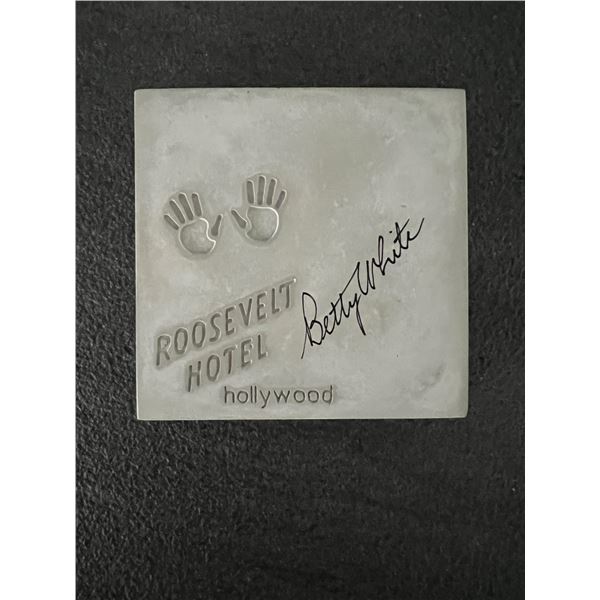 Betty White signed Roosevelt Hotel Hollywood tile coaster