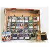 Image 1 : FLAT WITH 10 SHEETS OF "MAGIC THE GATHERING"