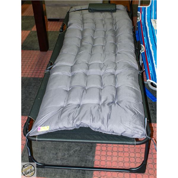 NEW RUN.SE CAMPING COT WITH CUSHION