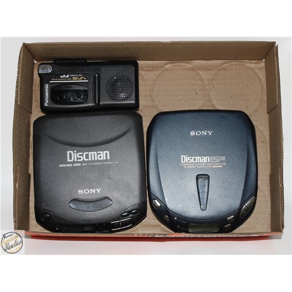 LOT OF VINTAGE CD DISCMANS & RECORDERS