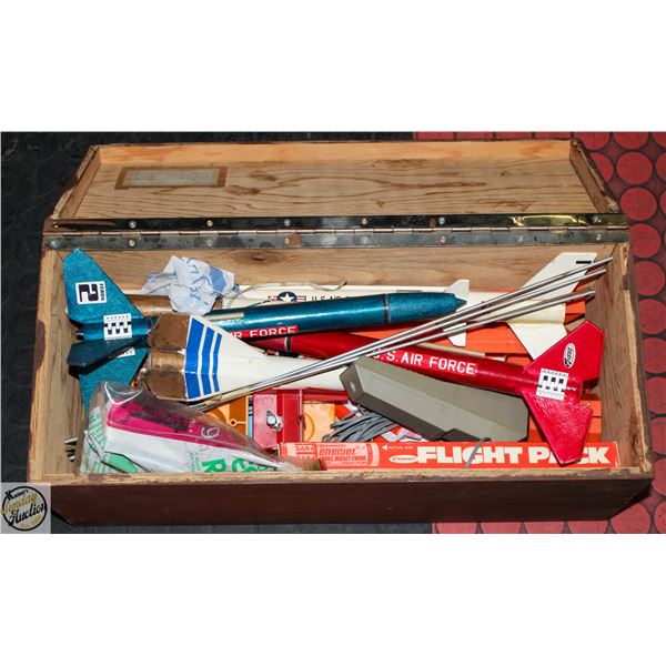 MODEL ROCKETS, LAUNCHERS, ENGINES KIT